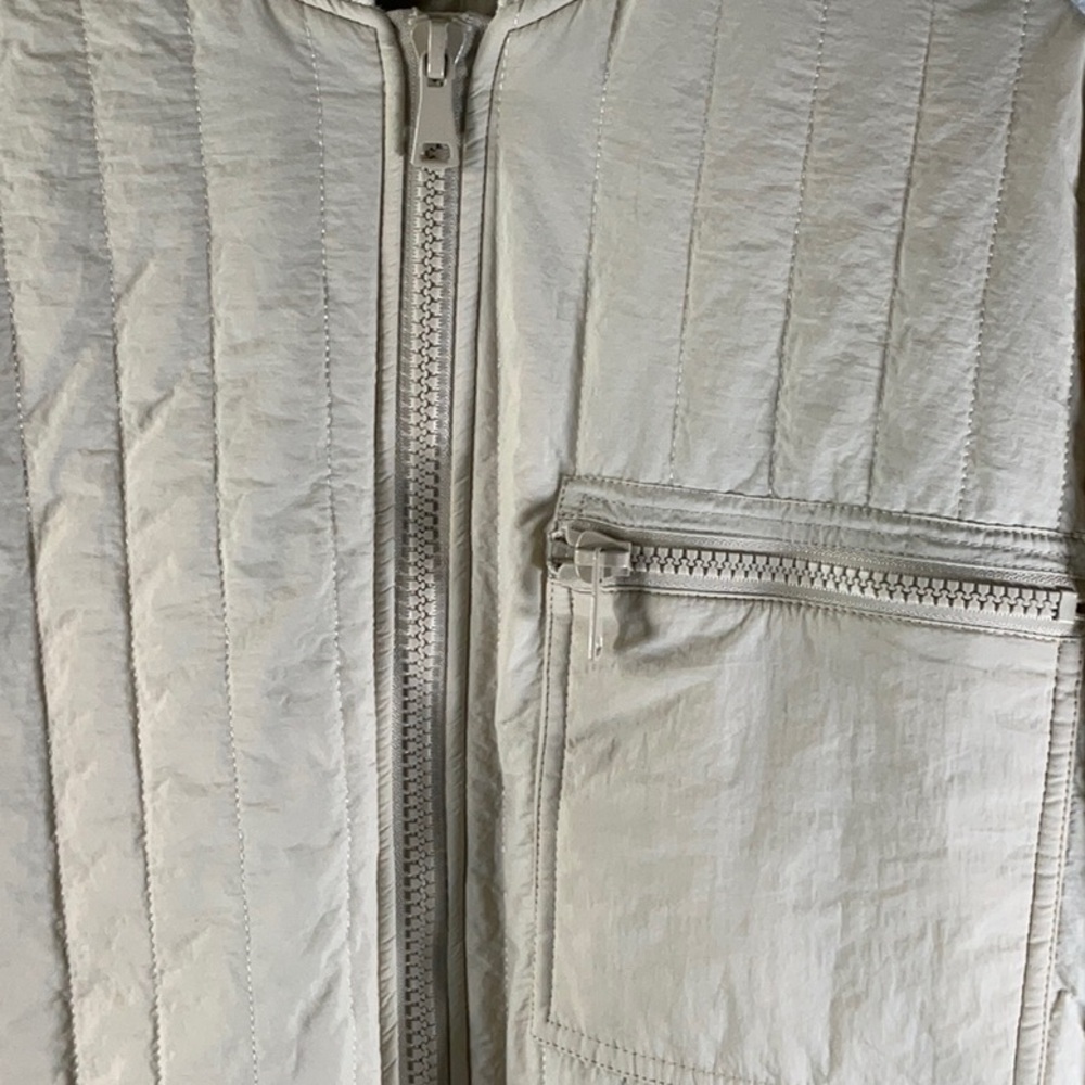 Topshop Cream Bomber Jacket with Quilted Design - Picture 2 of 6